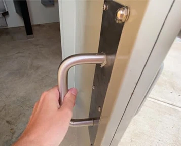Commercial Door Pull Trends And Innovations Every Business Should Know in 2025